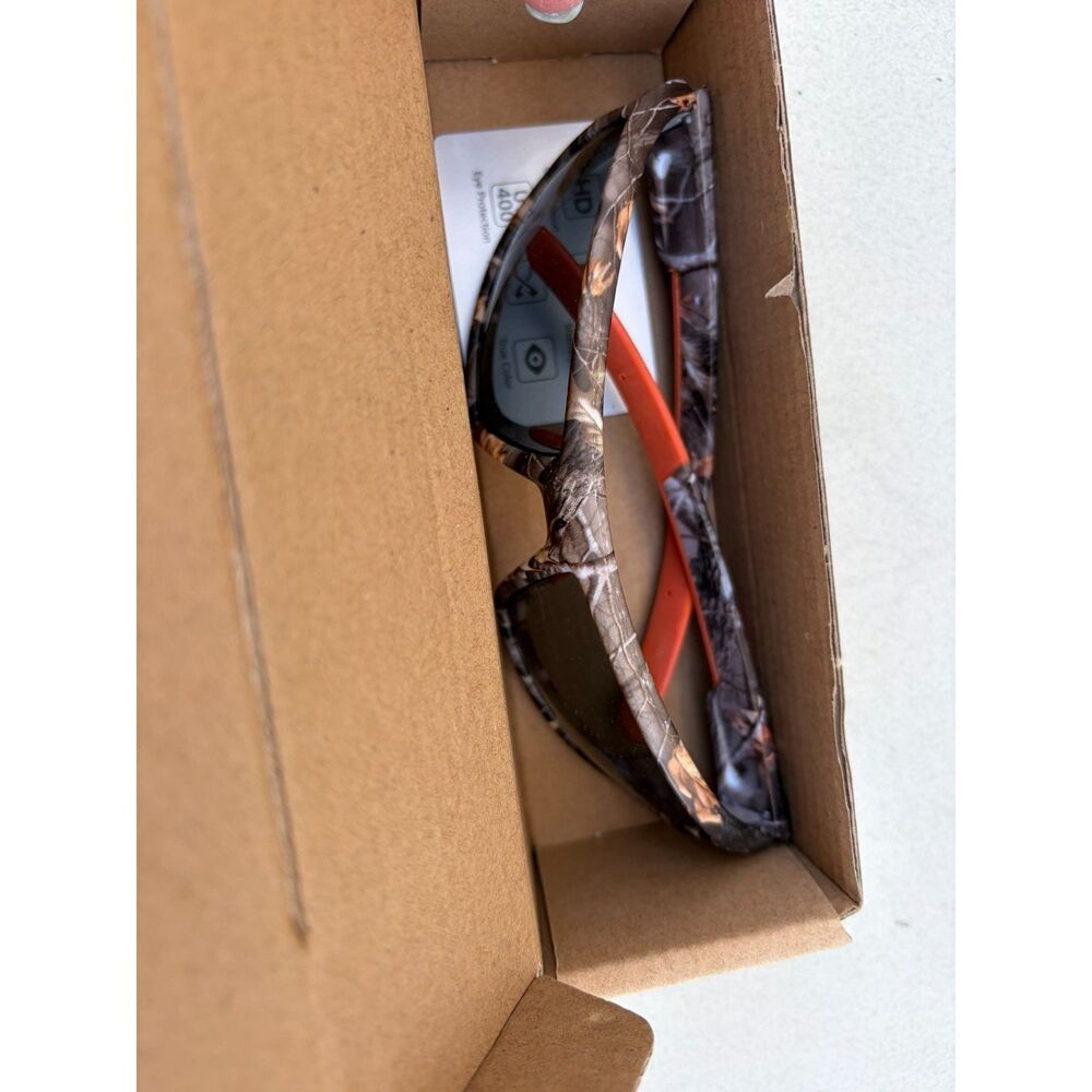 Camouflage frame black and gray Polarized sunglasses
